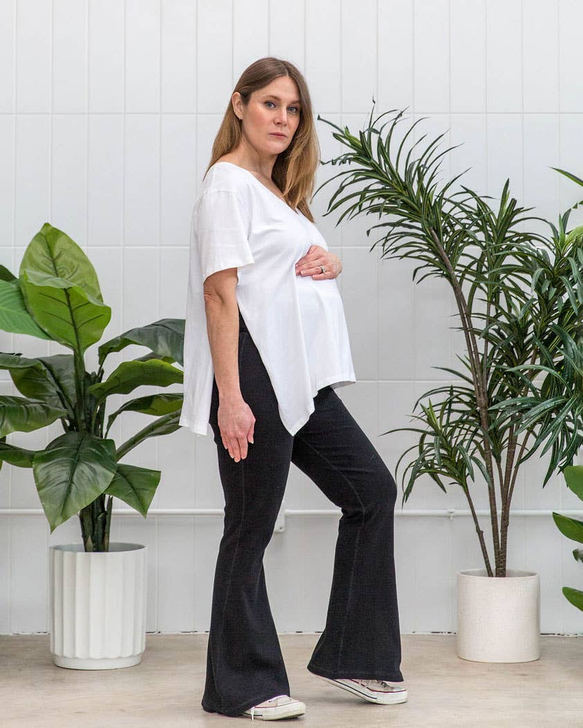 Everywhere V-Neck Tee - White