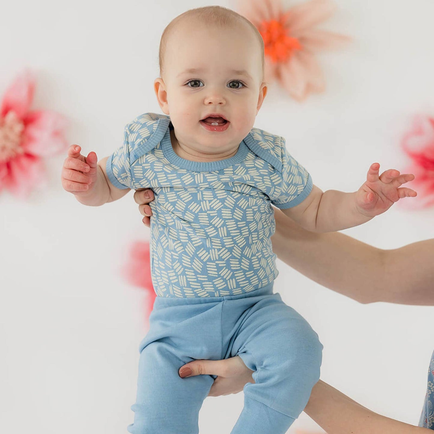100% Organic Cotton Short Sleeve Onesie