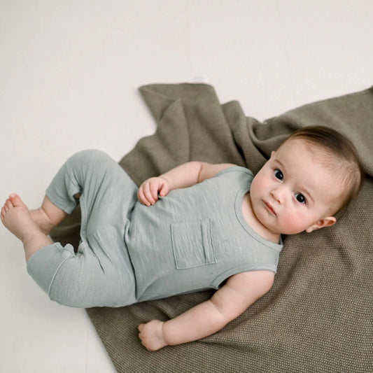 Flamé Sleeveless One Pocket Coverall