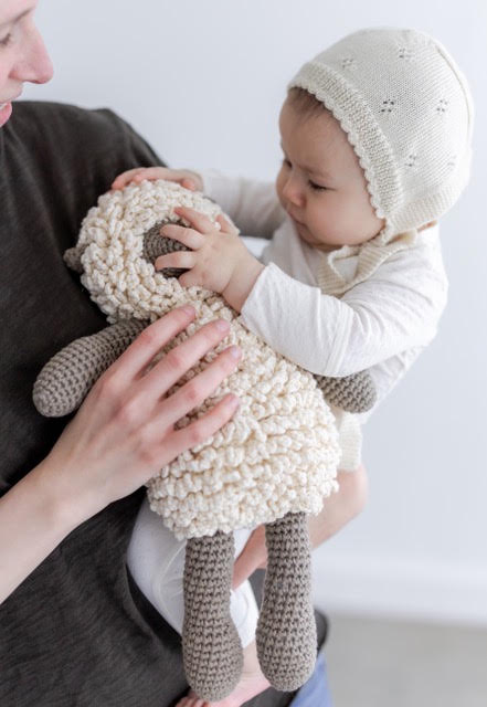 Newborn Lace Stitch Bonnet & Booties Set